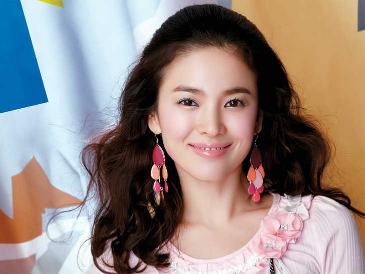 市場的背后是對終端用戶的把握。在移動(dòng)互聯(lián)網(wǎng)時(shí)代，